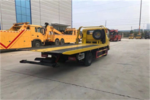 港南非事故拖车